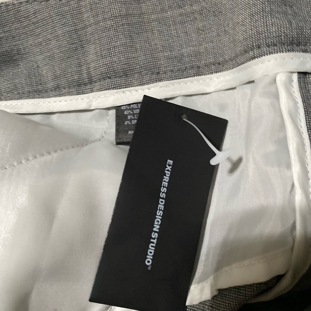 Express Editor Shorts - Picture 3 of 8